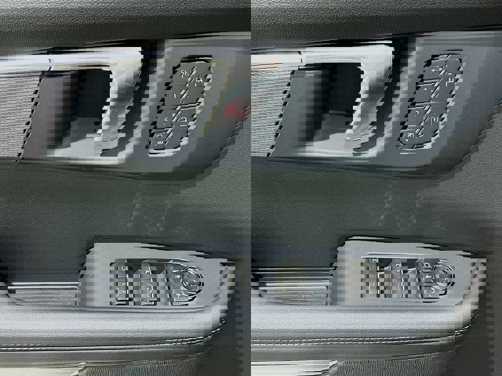 New 2026 Buick Enclave Sport Touring w/ Power Package image 18