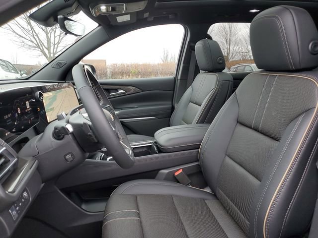 New 2026 Chevrolet Traverse High Country w/ LPO, Floor Liner Package image 20