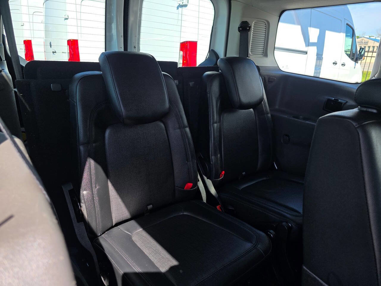 Used 2020 Ford Transit Connect XL image 14