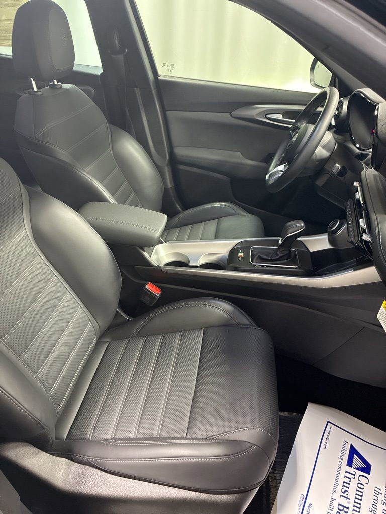 Used 2024 Alfa Romeo Tonale Ti w/ Active Assist Package image 23