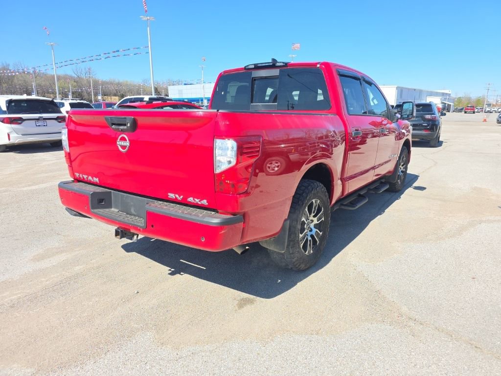 Used 2023 Nissan Titan SV w/ SV Convenience Package image 5