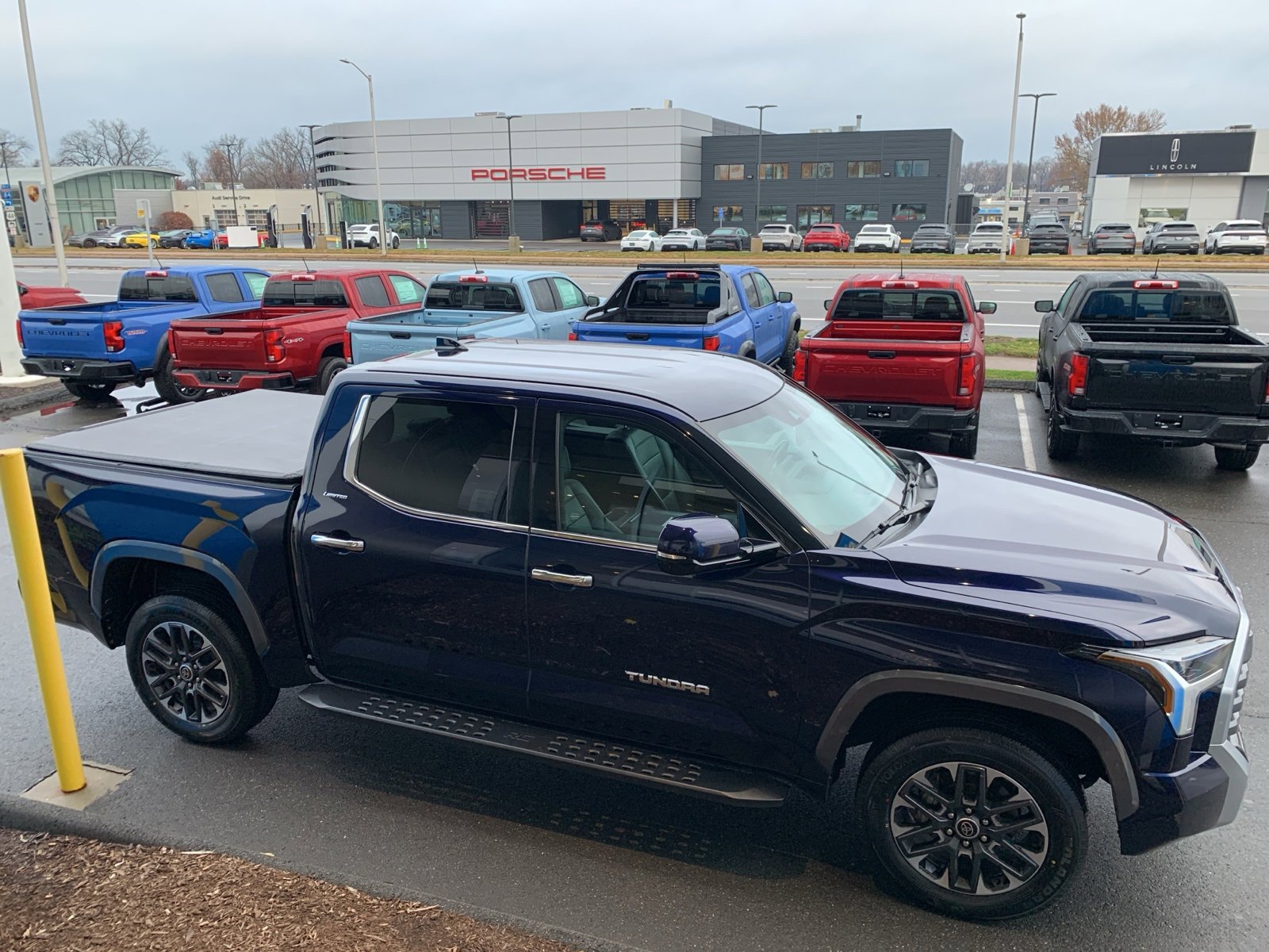 Used 2023 Toyota Tundra Limited image 4