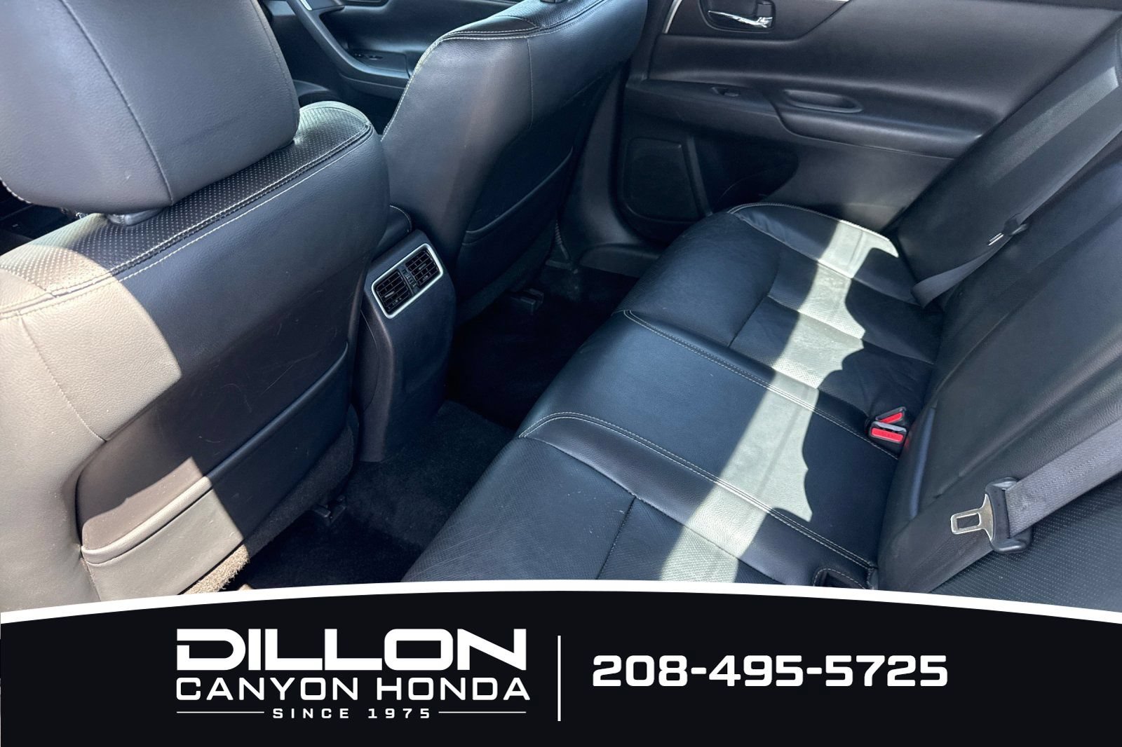 Used 2018 Nissan Altima 2.5 SL FWD image 12