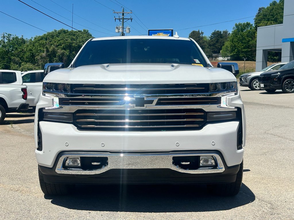Used 2021 Chevrolet Silverado 1500 High Country w/ Technology Package AWD/4WD image 4