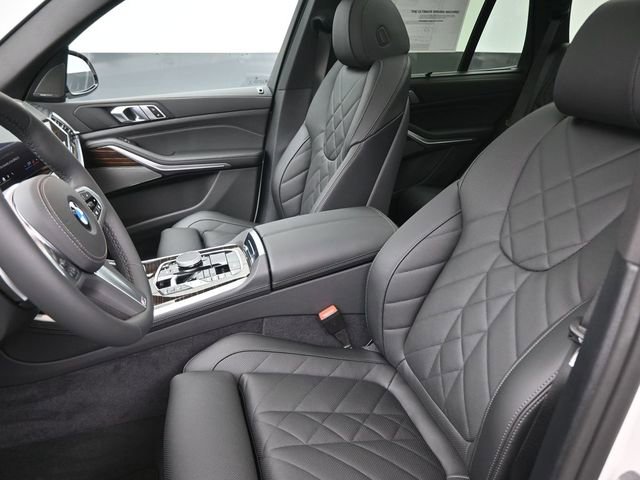 New 2026 BMW X5 sDrive40i w/ M Sport Package image 33