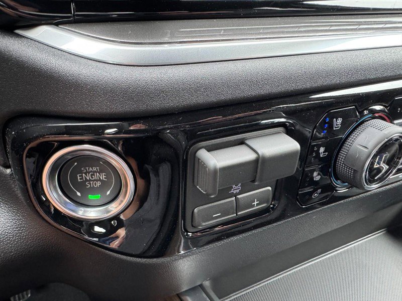 New 2026 Chevrolet Silverado 1500 High Country AWD/4WD image 48