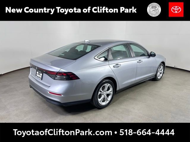 Used 2023 Honda Accord LX image 3