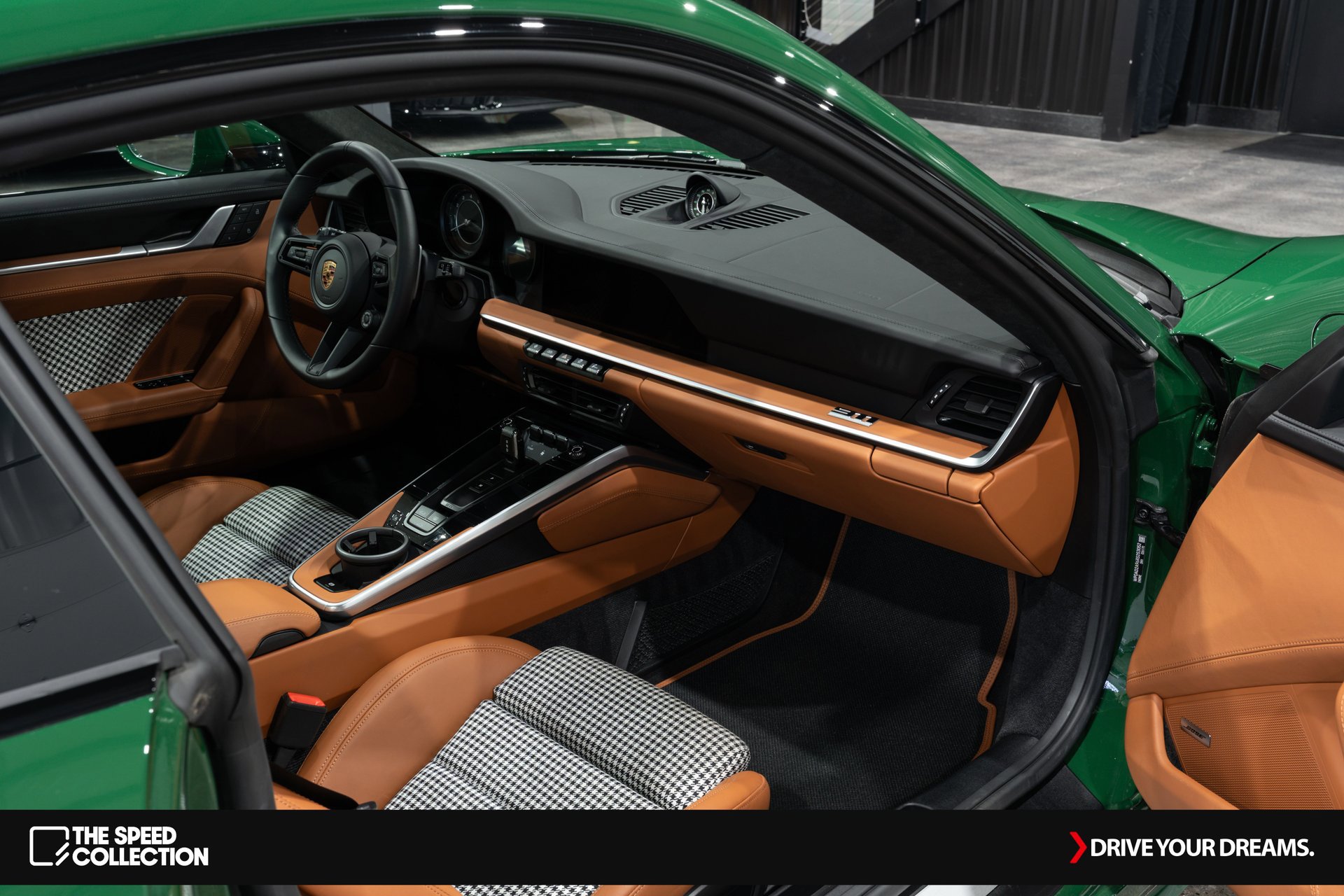 Used 2024 Porsche 911 Turbo S image 20