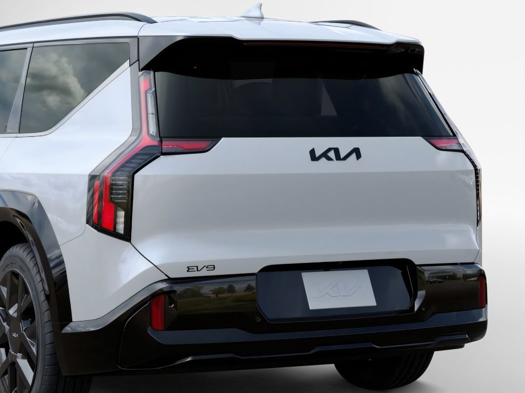 New 2026 Kia EV9 Land w/ Nightfall Edition Package AWD/4WD image 13
