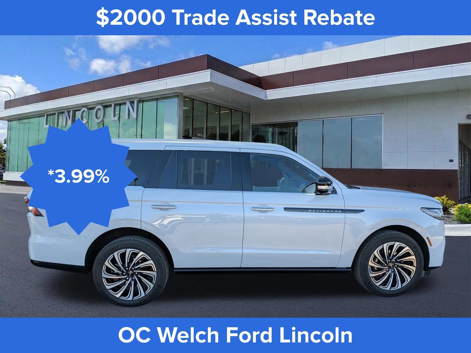 Certified 2025 Lincoln Navigator Black Label AWD/4WD image 4