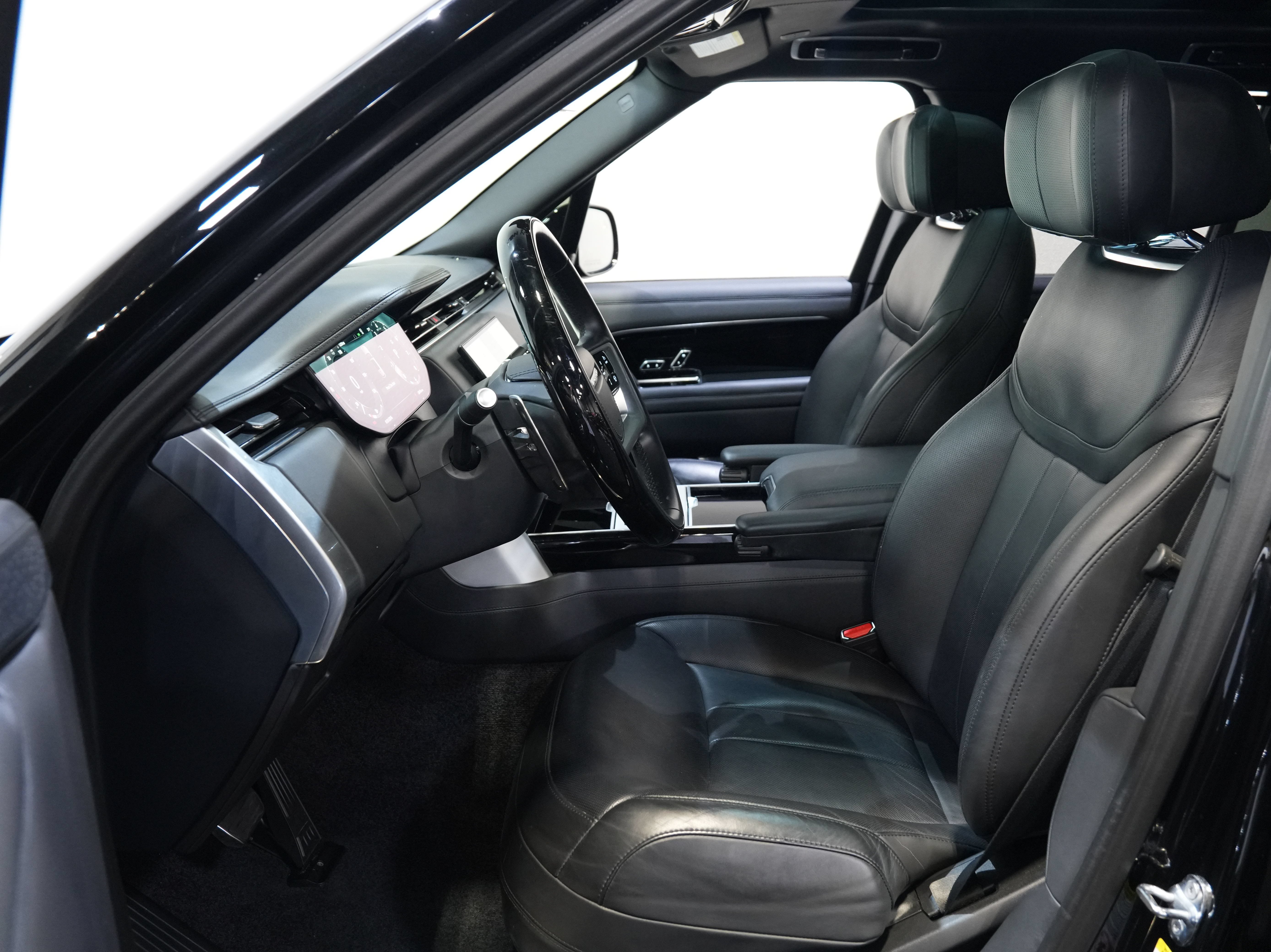 Used 2024 Land Rover Range Rover Autobiography AWD/4WD image 28