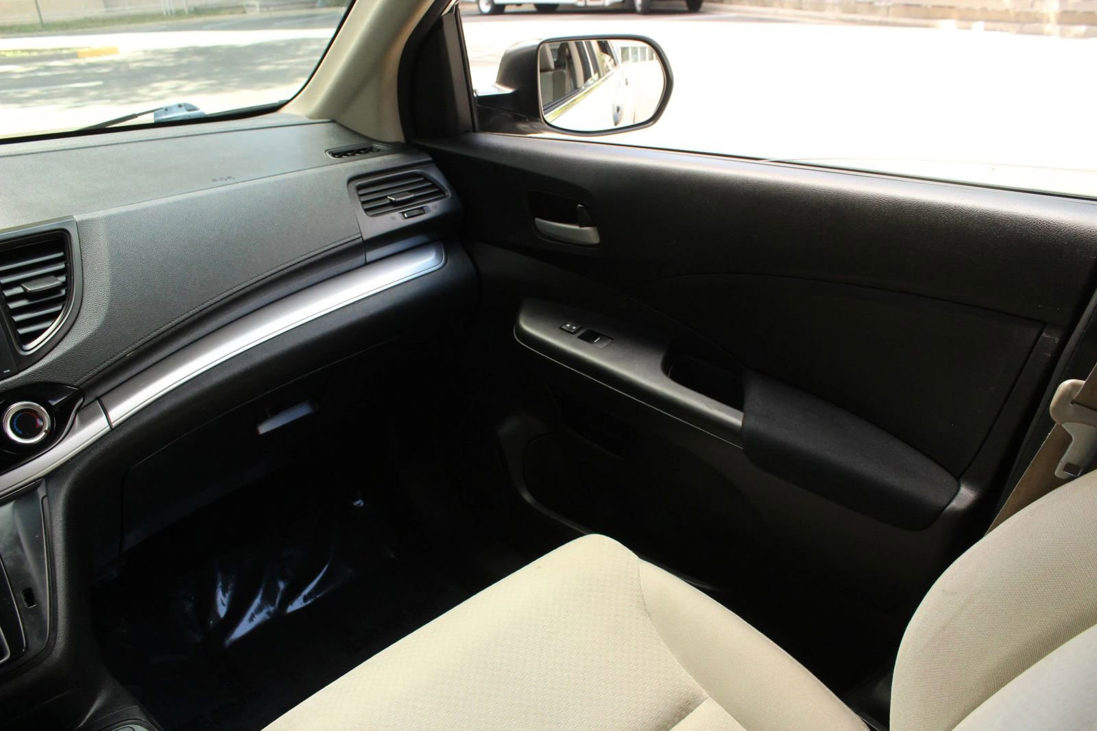 Used 2016 Honda CR-V SE image 23