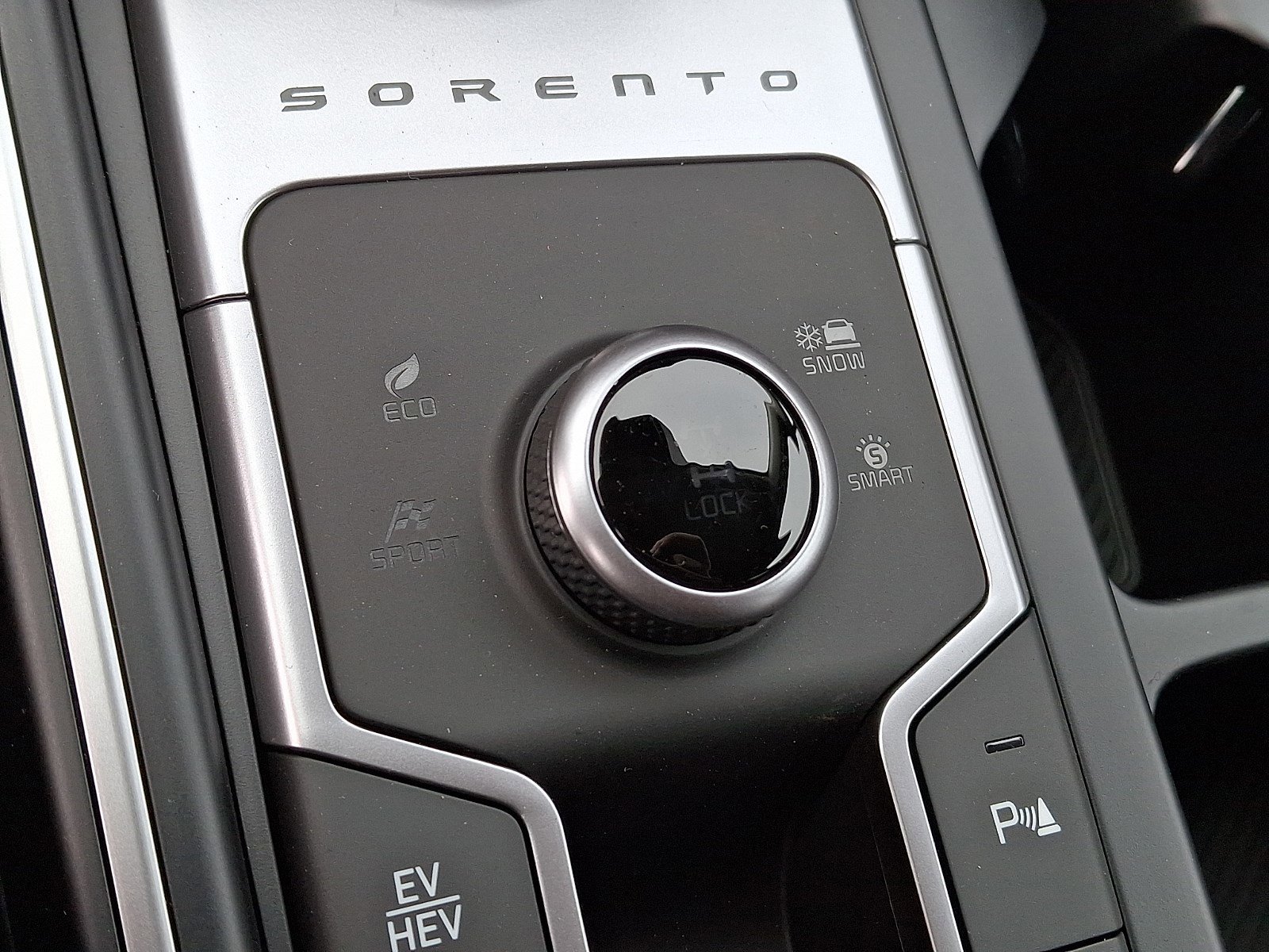 New 2025 Kia Sorento EX w/ EX Panoramic Sunroof Package image 11