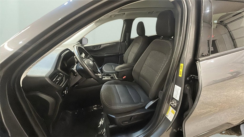 Used 2024 Ford Escape Active w/ Tech Pack #1 image 13