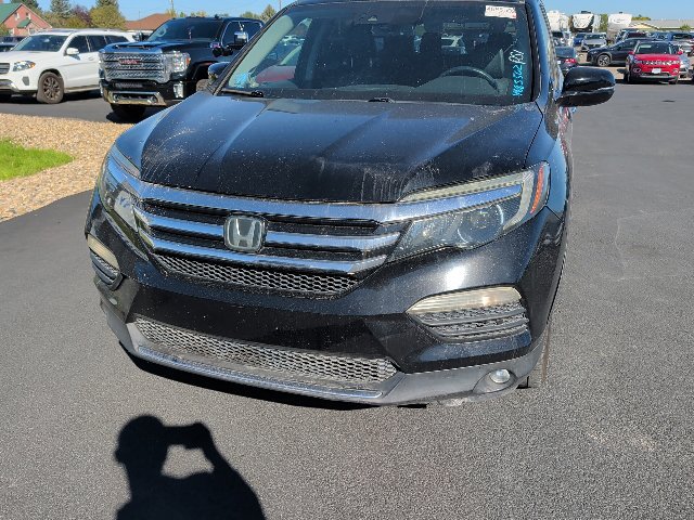 Used 2017 Honda Pilot Elite image 16