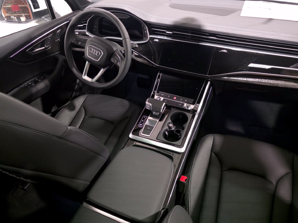 New 2026 Audi Q7 2.0T Premium AWD/4WD image 15