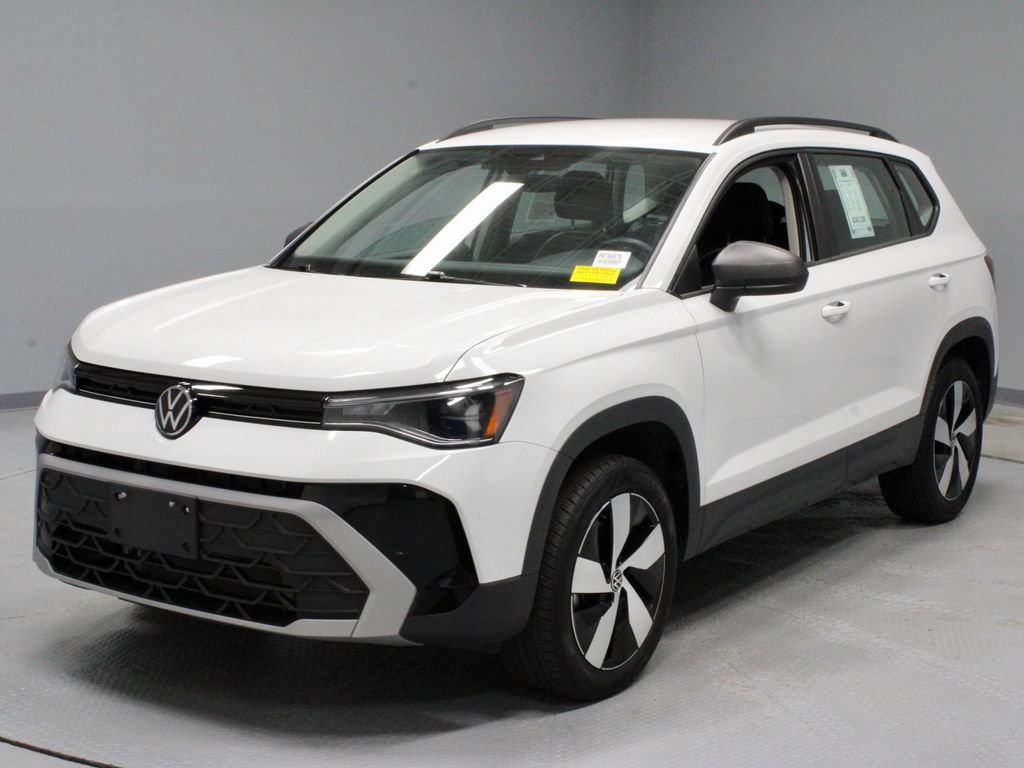 Used 2025 Volkswagen Taos S AWD/4WD image 7