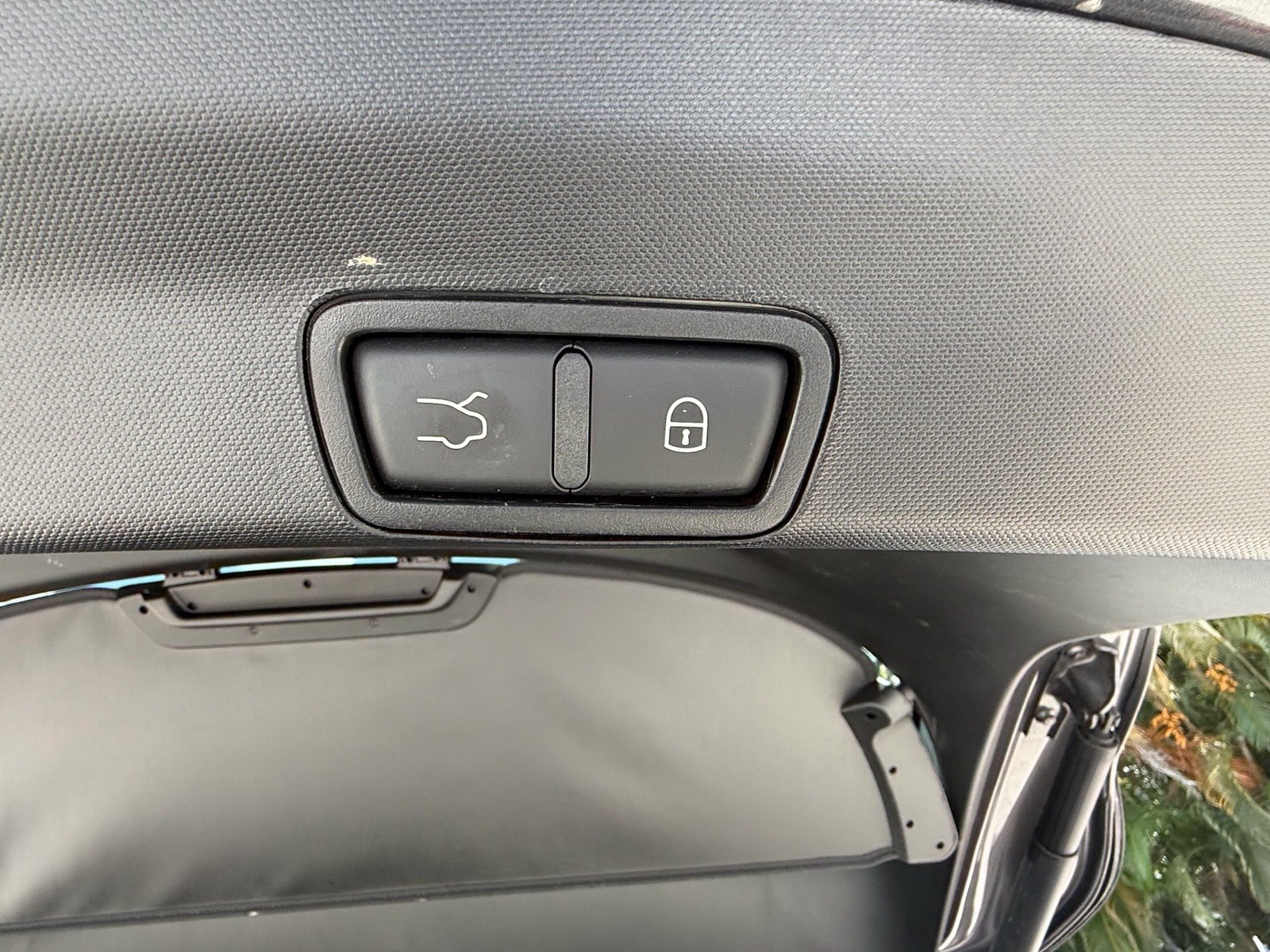 Used 2023 Alfa Romeo Stelvio Sprint RWD image 16