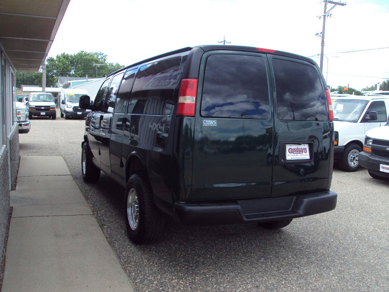 Used 2013 Chevrolet Express 1500 AWD image 5