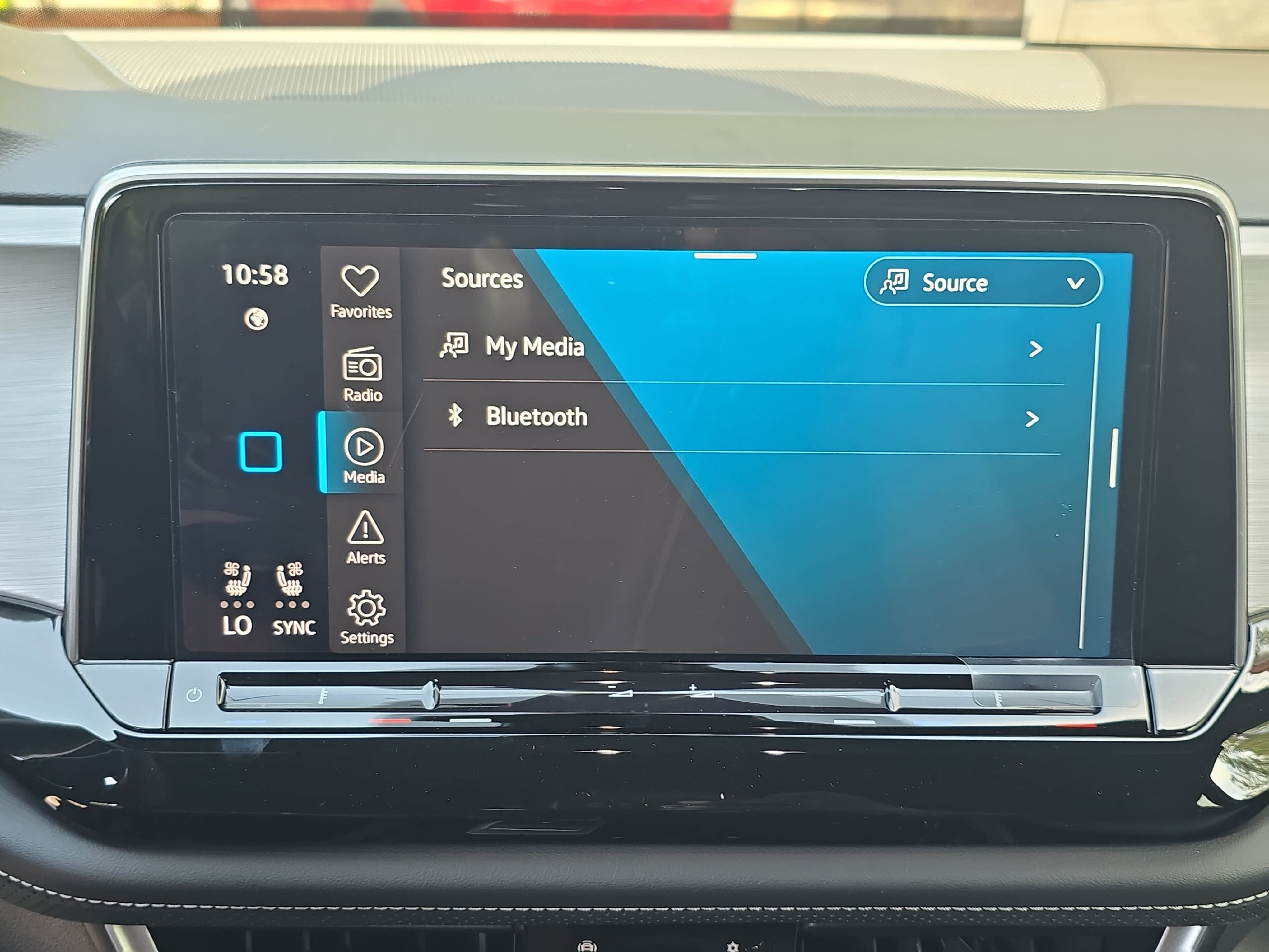 New 2026 Volkswagen Atlas Cross Sport SE AWD/4WD image 22