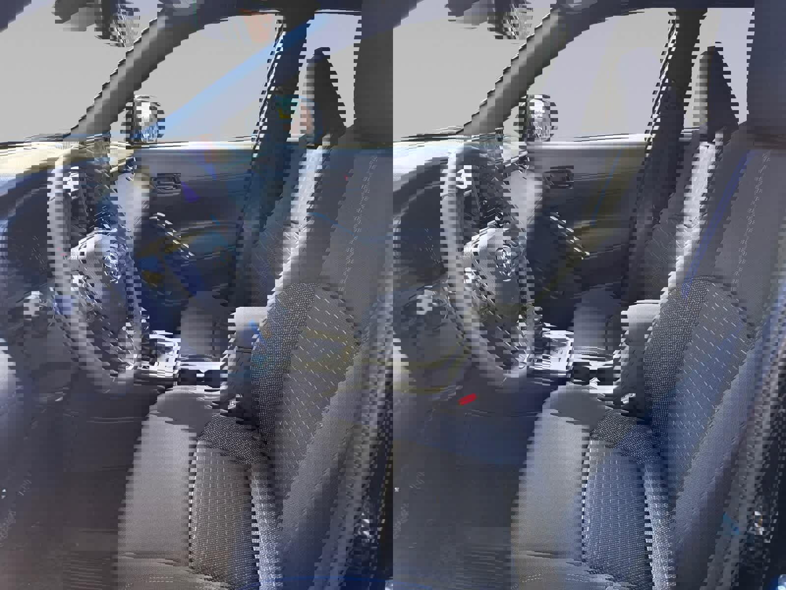 New 2026 Toyota Corolla Cross SE w/ Moonroof Package image 9