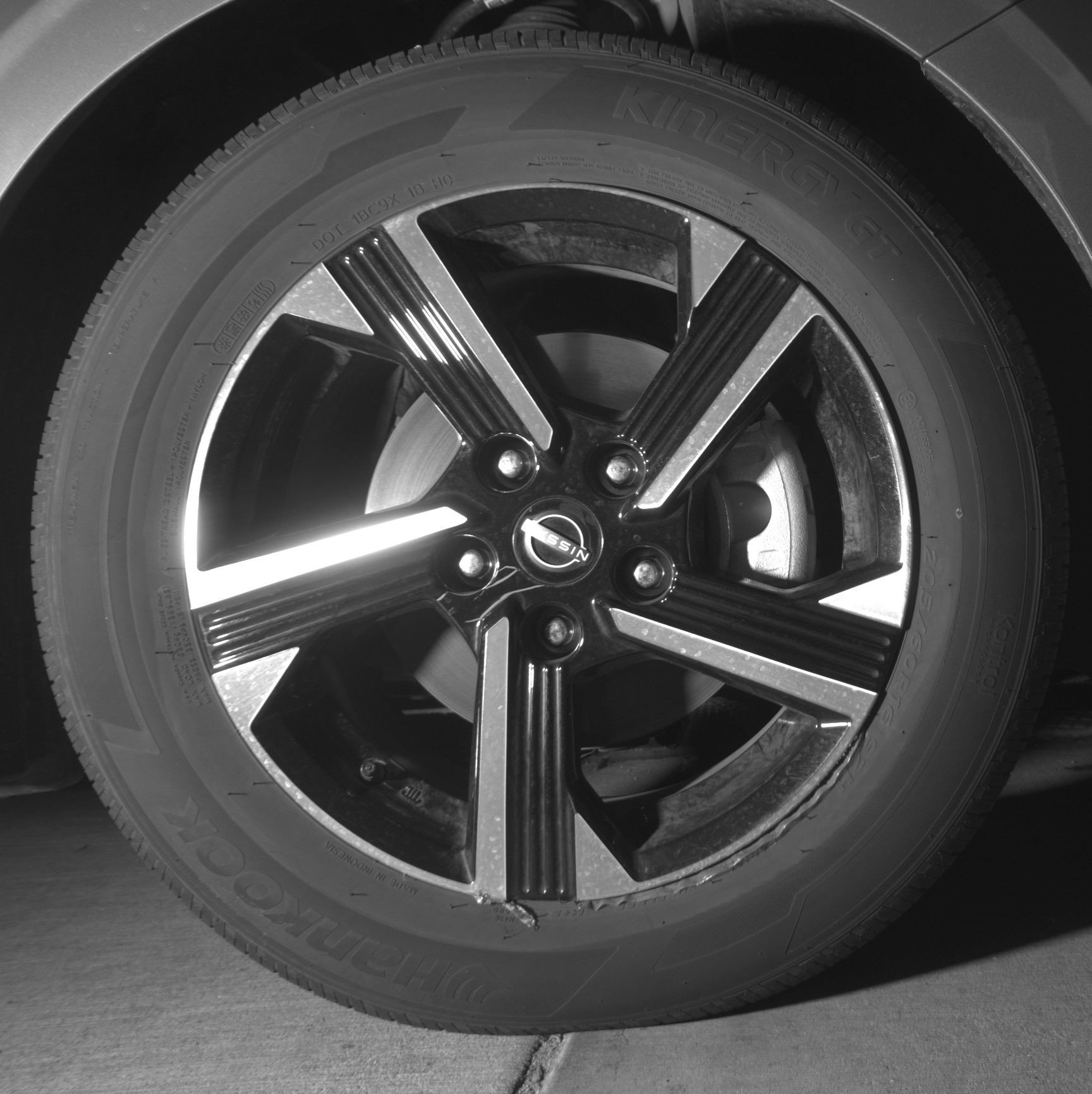 Used 2025 Nissan Sentra SV image 13