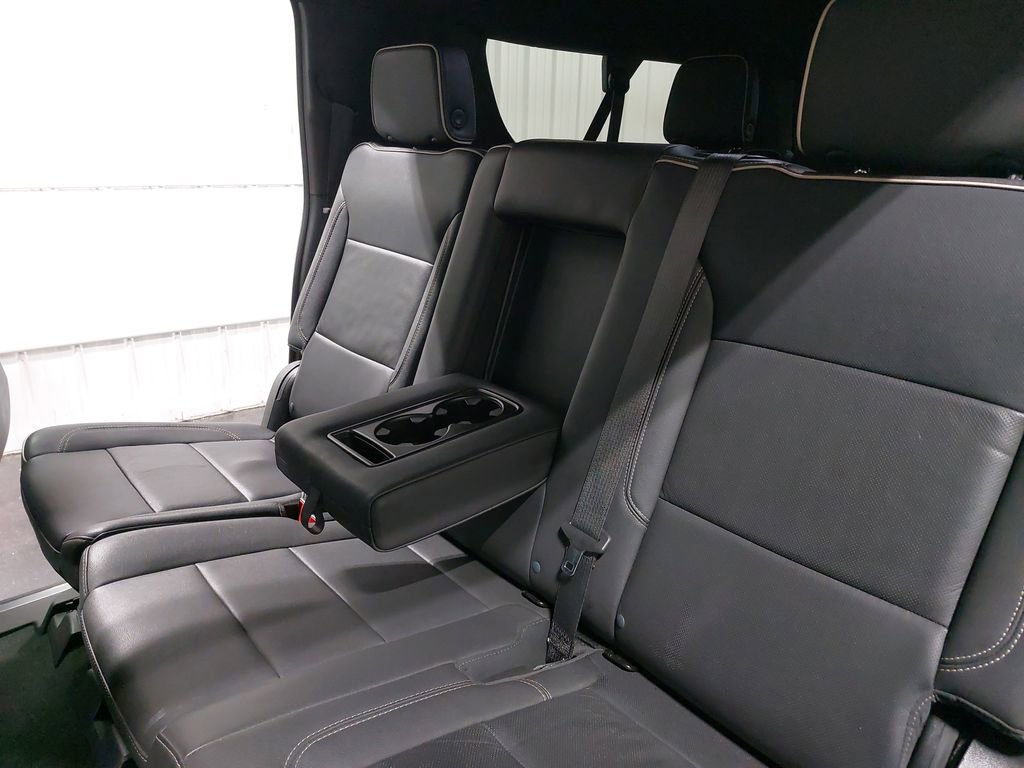 Used 2024 GMC Yukon XL SLT image 14