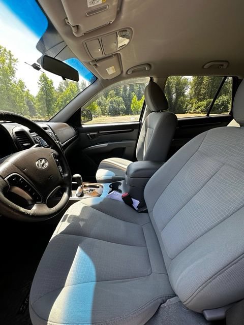 Used 2012 Hyundai Santa Fe GLS AWD/4WD image 12