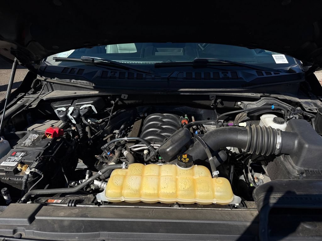 Used 2020 Ford F150 Lariat w/ Trailer Tow Package AWD/4WD image 24