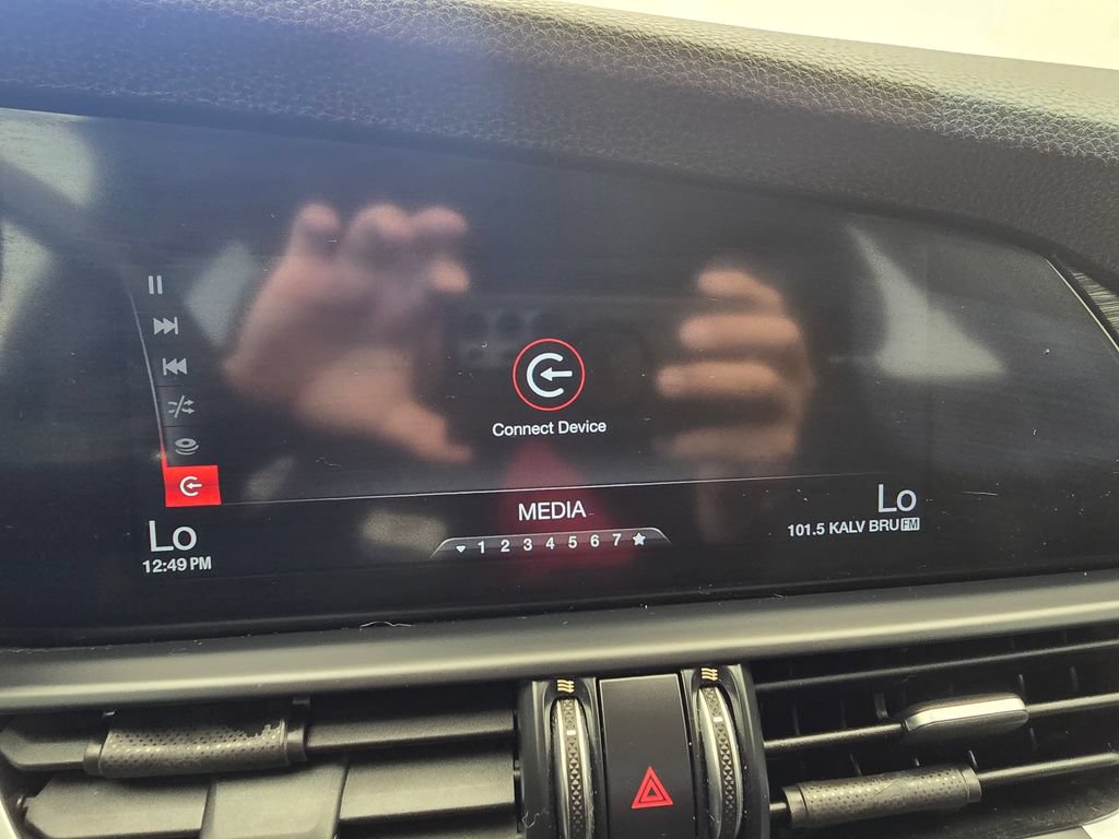 Used 2019 Alfa Romeo Giulia RWD image 30