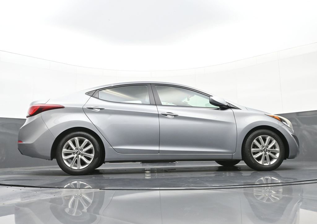 Used 2016 Hyundai Elantra SE w/ Option Group 02 image 33