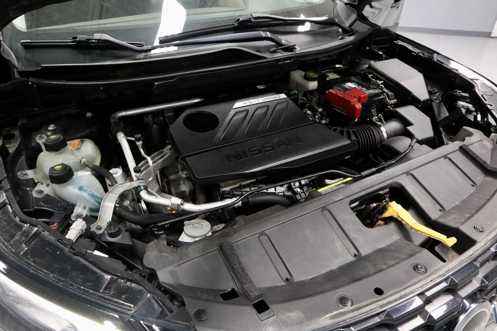 Certified 2022 Nissan Rogue SV image 16