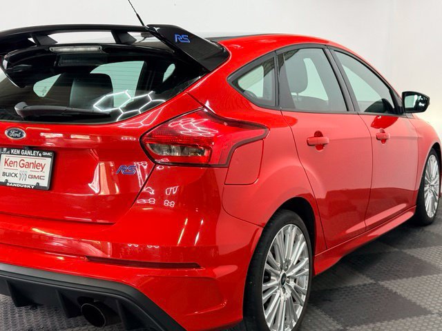Used 2018 Ford Focus RS AWD/4WD image 14