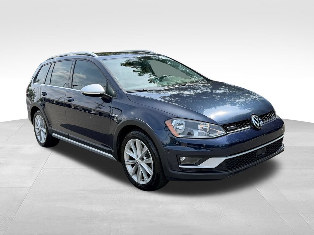 Used 2017 Volkswagen Golf Alltrack SE AWD/4WD image 4