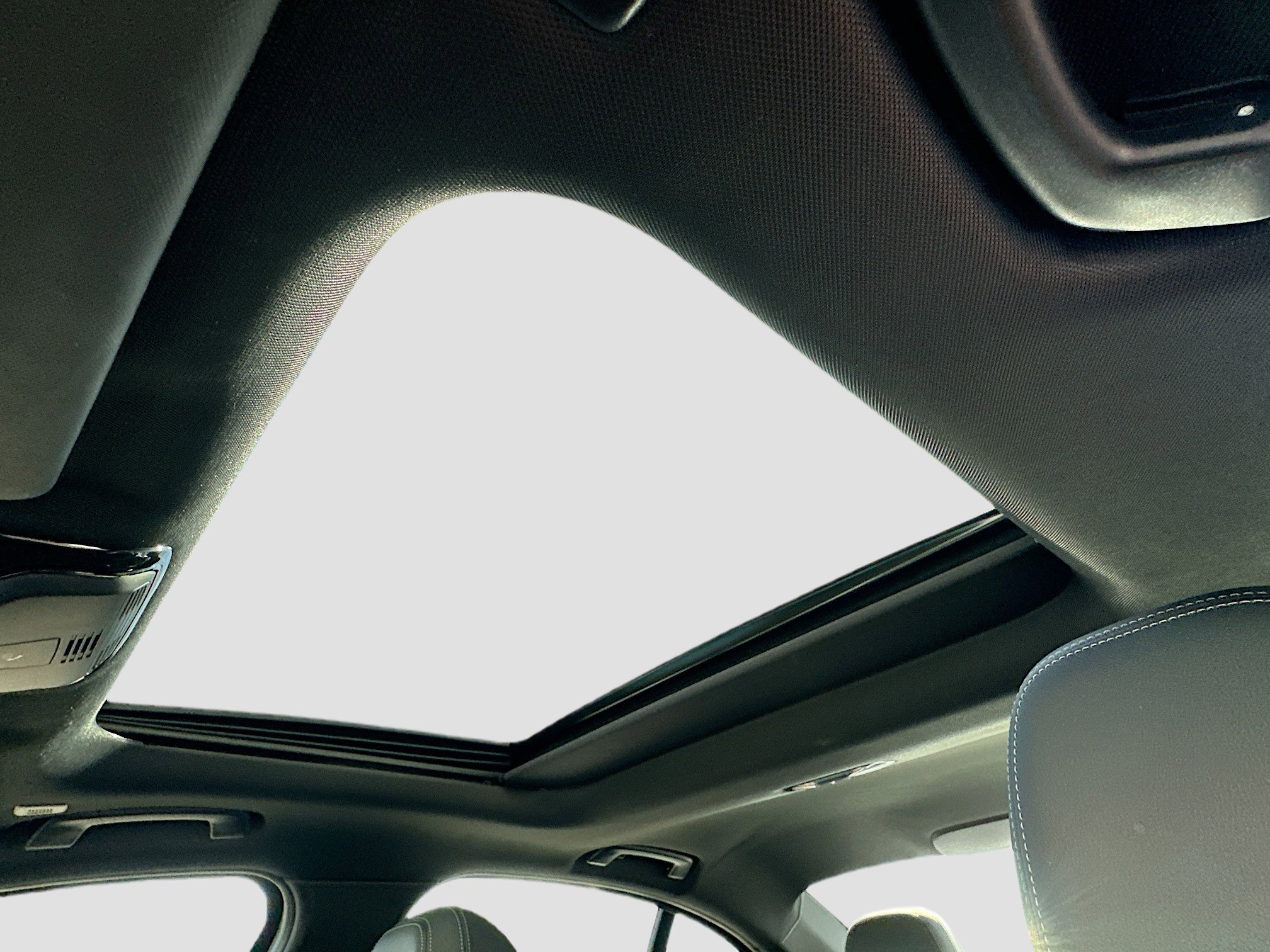 Certified 2023 BMW 330i Sedan w/ Driving Assistance Package image 19