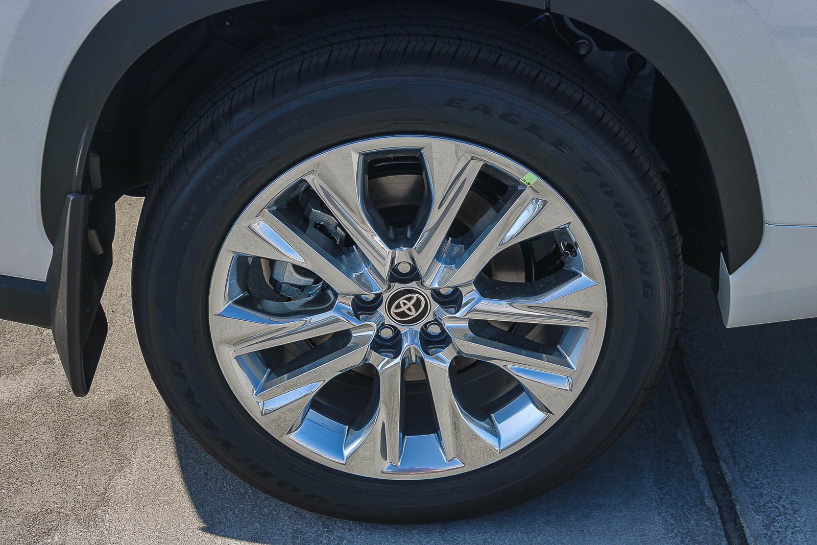 New 2026 Toyota Highlander Limited AWD/4WD image 12