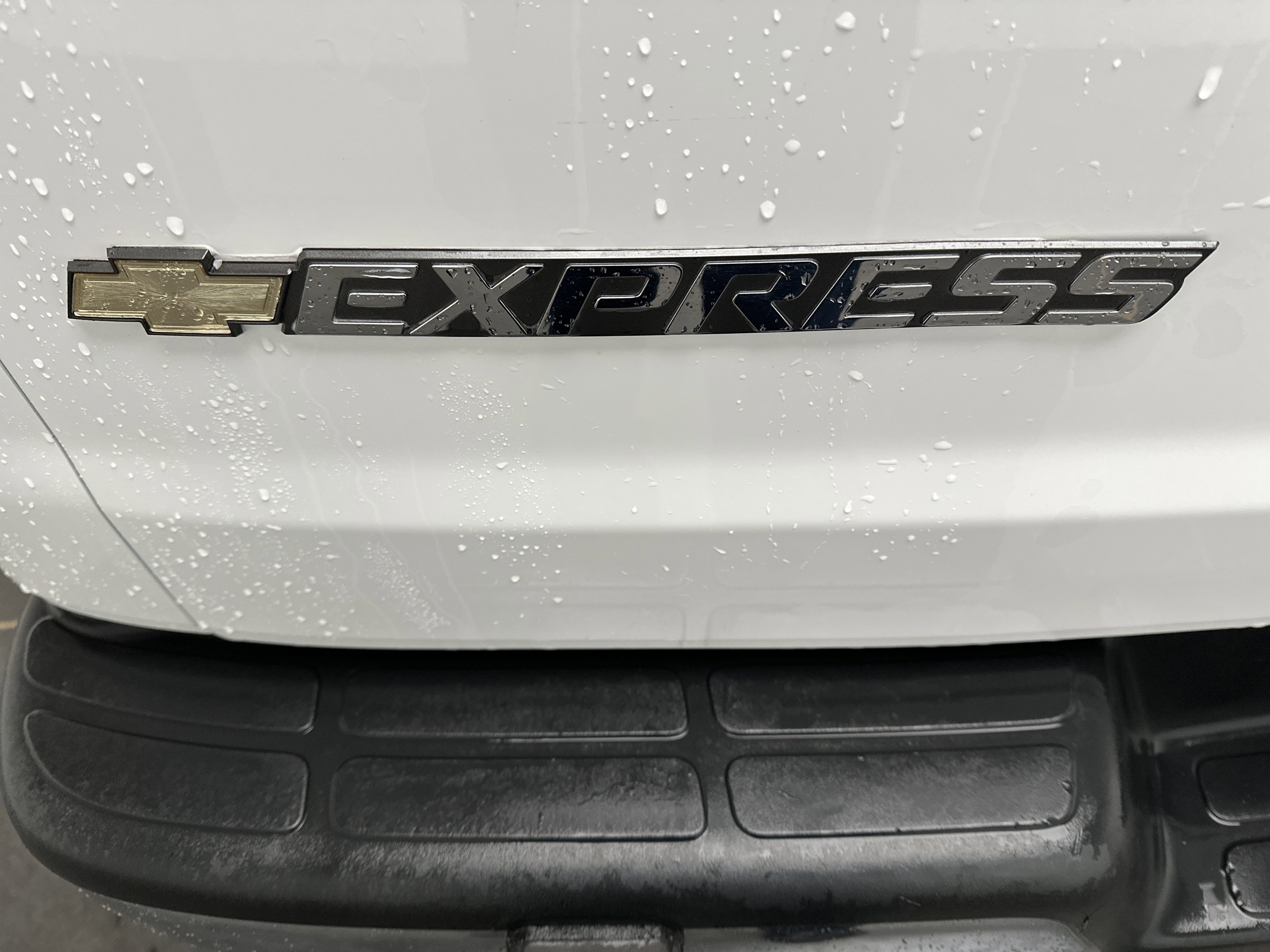 Used 2024 Chevrolet Express 2500 Work Van w/ Driver Convenience Package image 13