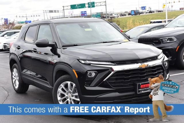 Used 2026 Chevrolet TrailBlazer LS w/ LS Convenience Package image 2