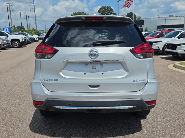 Used 2019 Nissan Rogue SL AWD/4WD image 4