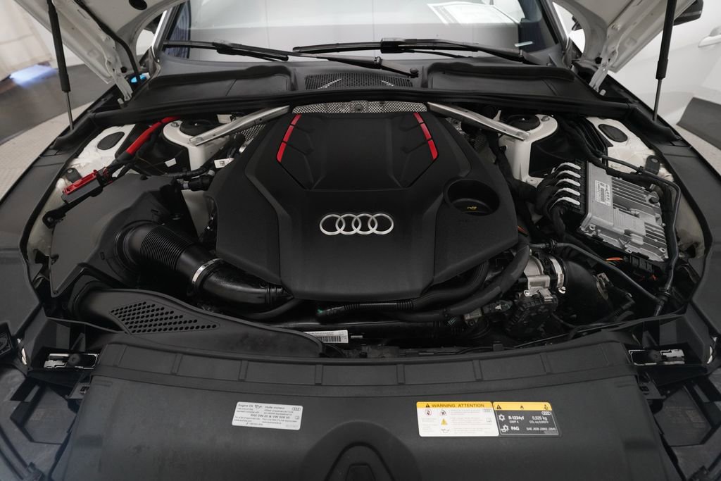 Used 2023 Audi S4 Premium Plus w/ Premium Plus Package AWD/4WD image 3