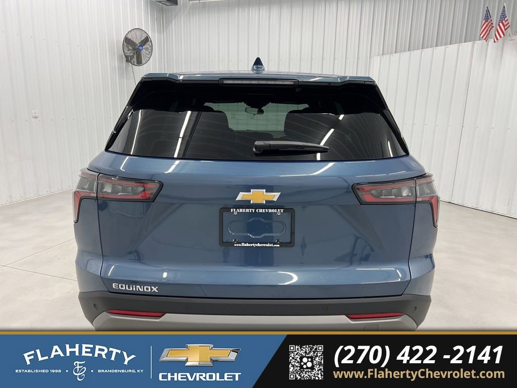 New 2026 Chevrolet Equinox LT image 4