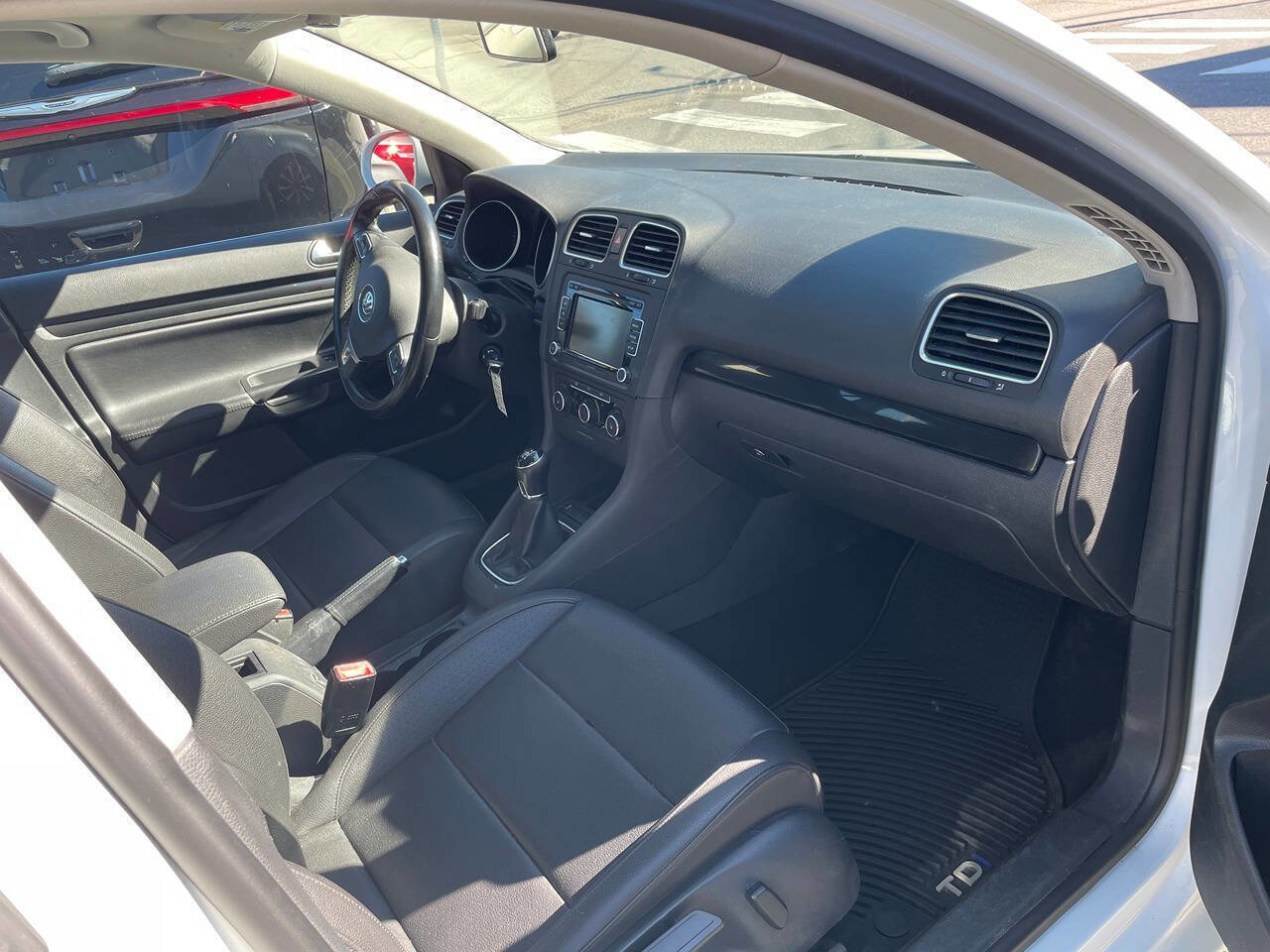 Used 2014 Volkswagen Jetta TDI image 14