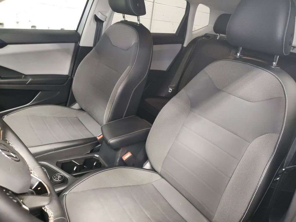 Used 2022 Volkswagen Taos SE image 25