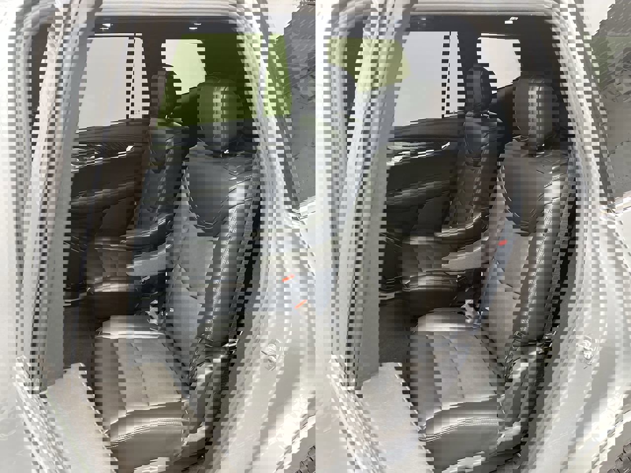 Certified 2025 Cadillac XT6 Premium Luxury AWD/4WD image 13