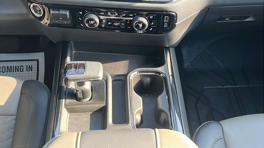 Used 2025 Chevrolet Silverado 1500 ZR2 w/ Technology Package AWD/4WD image 15