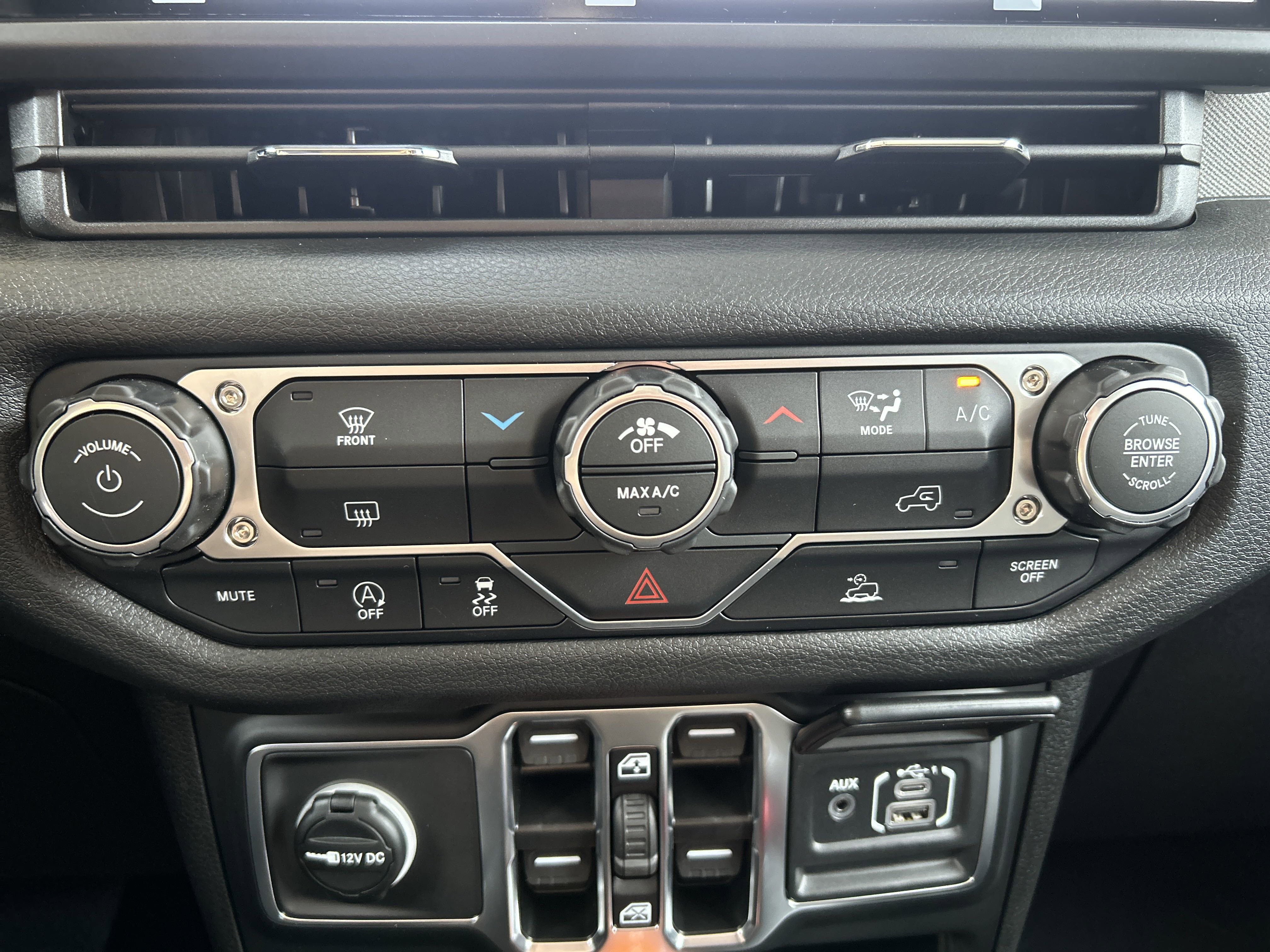 New 2026 Jeep Wrangler Sport image 24