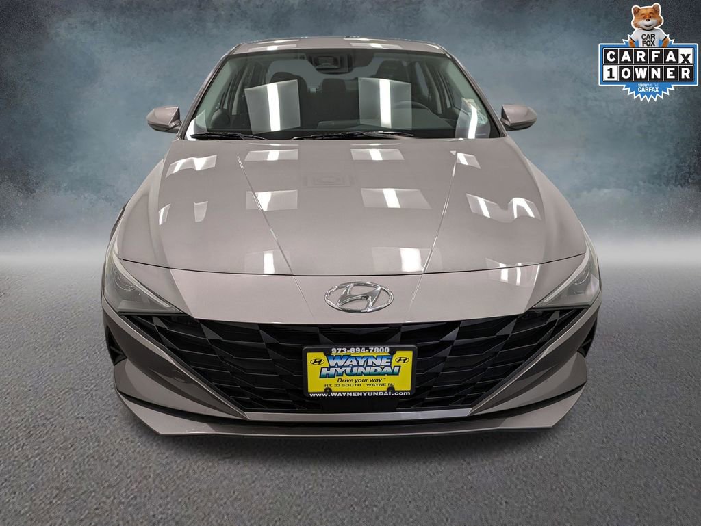 Used 2023 Hyundai Elantra SEL w/ Convenience Package image 2