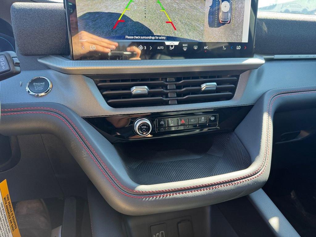 New 2026 Ford Explorer ST-Line w/ ST-Line Street Pack image 34