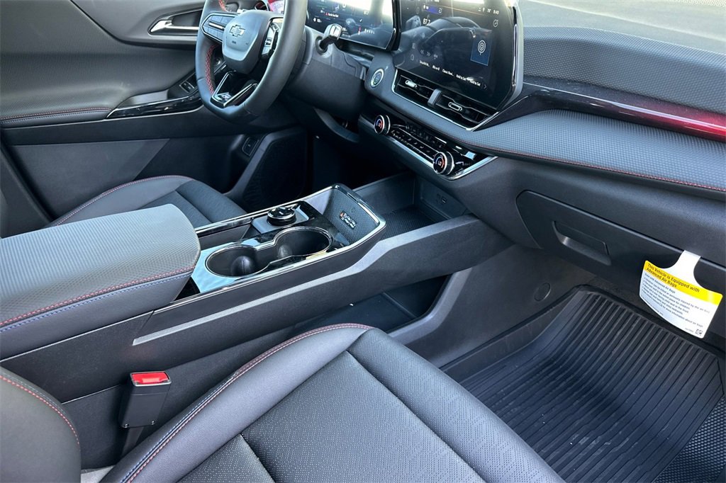 New 2026 Chevrolet Equinox RS image 17