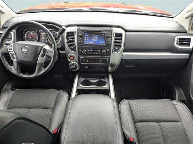Used 2017 Nissan Titan PRO-4X image 14